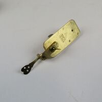 Voorwerpen adlib\30000\V35218-c.jpg; V35218; Enkelvoudige microscoop in koker, Arie de Vink, 1980-2000.; Enkelvoudige microscoopSimple microscope